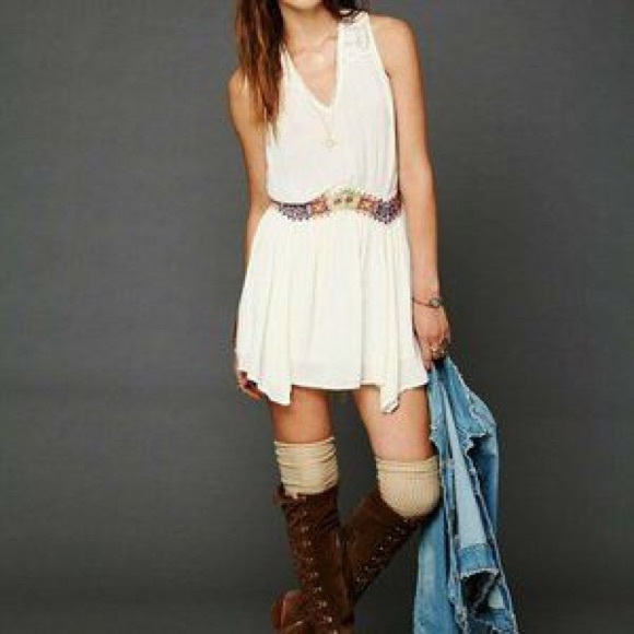 Free People Dresses & Skirts - Free People Natural Ethnic Embroidered Waist Mini Dress Tunic